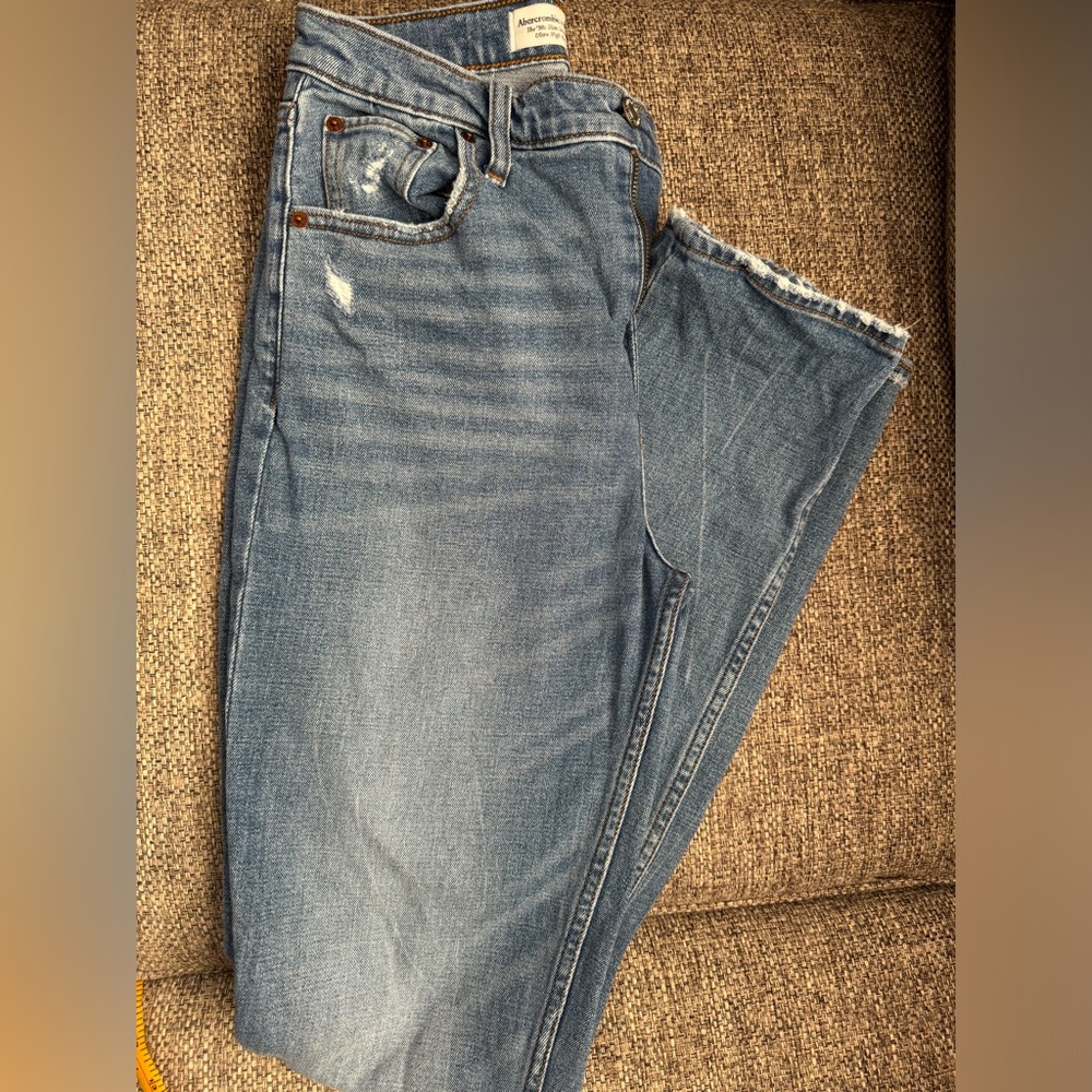 Abercrombie & Fitch the 90s slim straight ultra high rise denim - size 4 xl